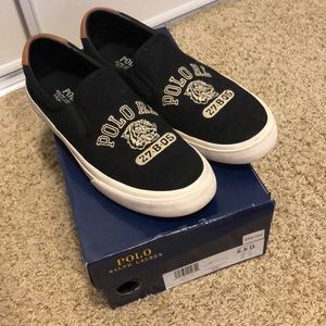 Polo slip on